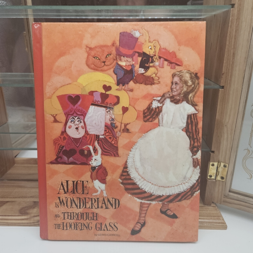 Alice in wonderland